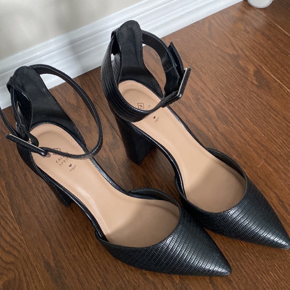 3-inch Black Vegan Leather Spring Heels - Picture 3 of 5